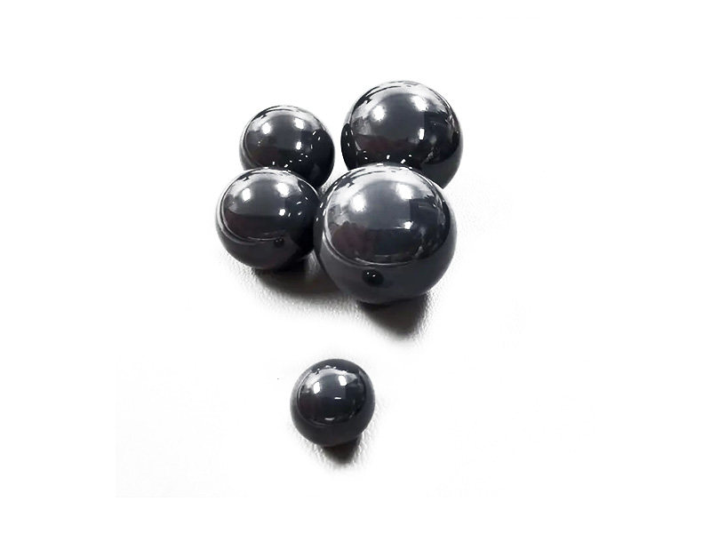 Silicon nitride bearing balls